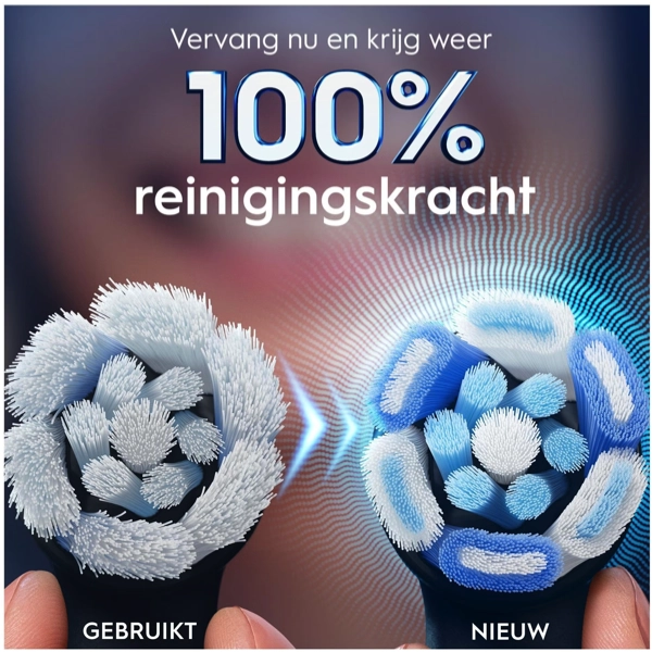 Vooraanzicht Oral-B IO Ultimate Clean Zwart Opzetborstels 12 Stuks